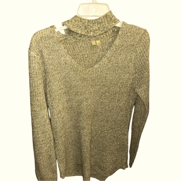 Sweaters - Choker Cutout Swoop Neck Sweater Green Size Medium.